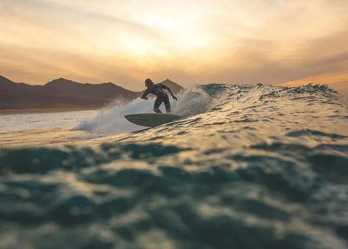 - Agua - Surf & Yoga